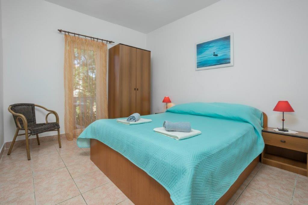 Laci Apartmán Stara Novalja